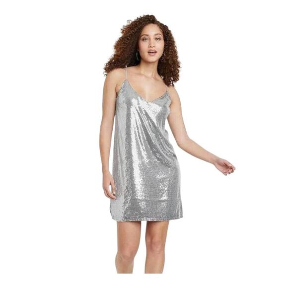A New Day Silver Sequin Mini Dress Spaghetti Straps V-Neckline Sleeveless Size L - Picture 1 of 8